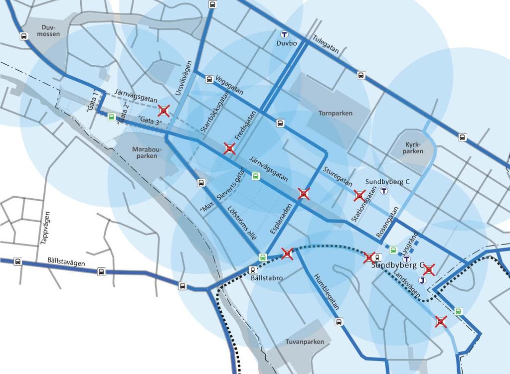 28. Förslag för busslinjenät med samlad busstrafik på Järnvägsgatan. De blå cirklarna runt hållplatserna har en radie på 300 meter, vilket visar områden med mycket god tillgänglighet till busstrafik.