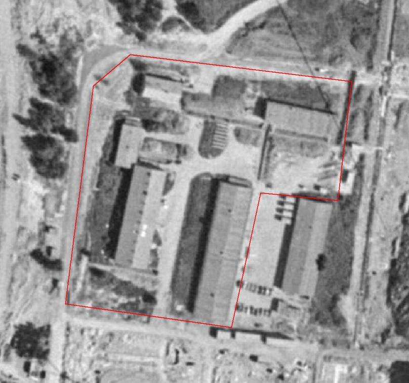 Mellan 1945-1962 var Luftvärnsregementet (Lv:6) förlagt till fastigheten. De hade bland annat en smedja i områdets nordvästra hörn och ett flertal garage- och verkstadsbyggnader.