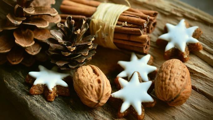 Julmarknad och Julskyltning Välkommen på Regionmuseets traditionella julmarknad med inriktning på hantverk.