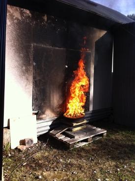 Medelflamhöjd Flamhöjden styrs av Förbränningshastigheten Brandens geometri, diameter Grovuppskattning av