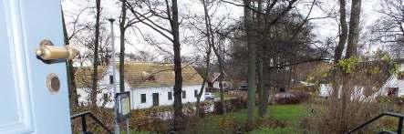 Kyrkan är högt