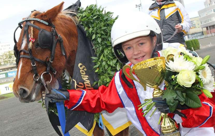 (auto) Årets 3-åring kat.