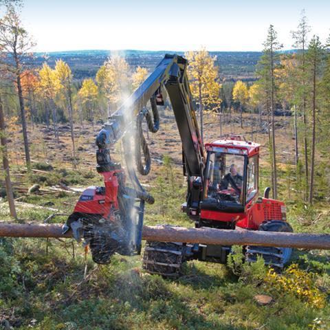 Prestationsprognos i drivning utifrån driftsuppföljningsdata Forecasting the productivity in logging operations using follow-up data ERIK OSMÉN