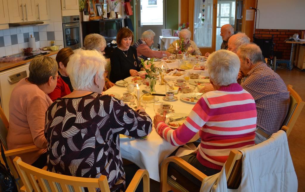 Fredag 27/9 Utflykt till Arontorp kl. 12 Vi åker till Arontorp, stenladan och äter lunch. Glöm inte att föranmäla dig. Måndag 30/9 Spel i trädgården Om det är dåligt väder är vi inomhus.