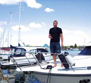 Sändarna har distinkta, lättmanövrerade knappar av hög kvalitet, som klarar över en miljon tryckningar.