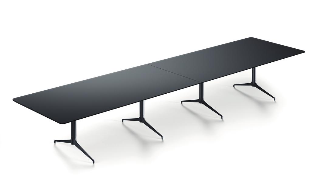 Lars Tornøes femte designade möbel för den Norska möbeltillverkaren Fora Form Kvart-tidlöst och lätt bordssystem Underredets konstruktion gör att Kvart serien kan erbjuda många bordslösningar, allt