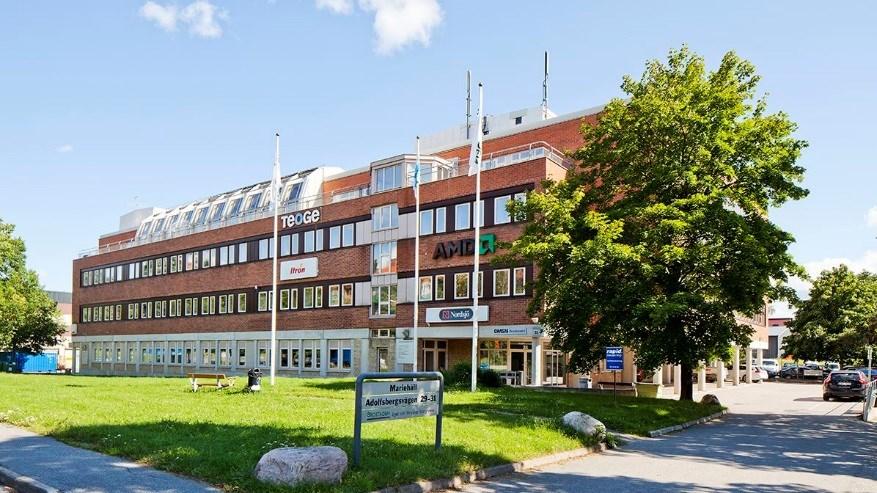 Sida 3 (5) Lokalen inryms på plan 1 i huset på bilden. Upplåtelse av lokalen Lokalen upplåts av Castellum Stockholm AB. Enligt detaljplan ska byggnaden nyttjas för kontor, småhandel och industri.