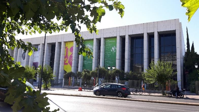 Venue Konferensen hölls i konserthuset Megaron i östra delarna av Atén. Själv var jag praktiskt inkvarterad 250 meter därifrån, vilket var bra i den tryckande värmen.