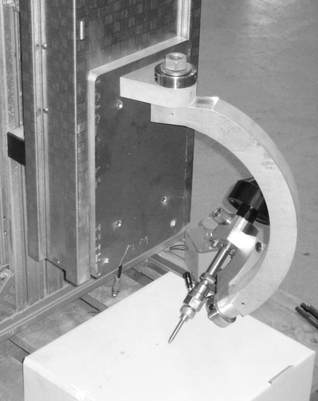 4.3 Manuell prototyp för verifiering En enkel manuell prototyp tillverkades i syfte att verifiera geometrins egenskaper och begränsningar.