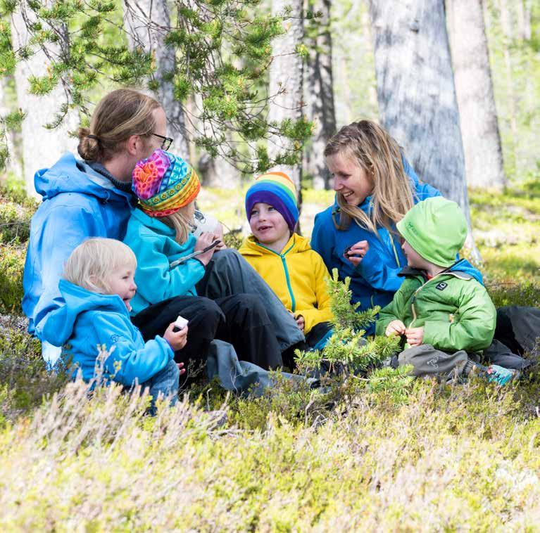 FRILUFTSFRÄMJANDET I FÖRSKOLAN OCH SKOLAN 15 FRILUFTSAKADEMIN 16 VÅRA MEDLEMMAR 19