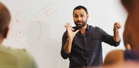 Tips: schemalägg några uppföljningsfrågor över en period för att följa trenden. Få hjälp från teamet genom att inkludera frågor som kan hjälpa dem stötta dig. Har de bett om feedback?