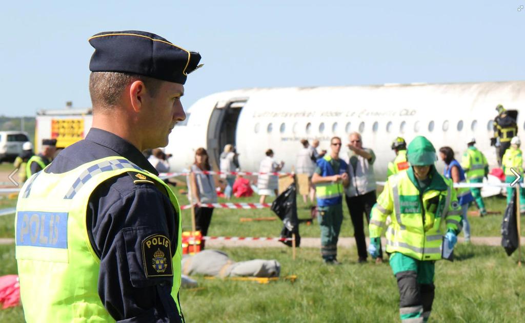 1. Bakgrund och syfte Under början av maj 2016 genomfördes en större storskade- och samövning för polis, ambulanssjukvård, räddningstjänst, sjukvårdsgrupper från Region Halland, på Försvarsmaktens
