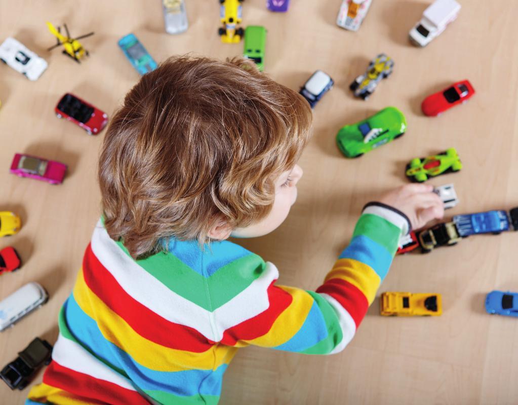 Allmän förskola Alla barn har rätt till förskola från augusti det år de fyller tre år. Det innebär att alla barn mellan tre och fem år erbjuds tre avgiftsfria timmar per dag i förskola.