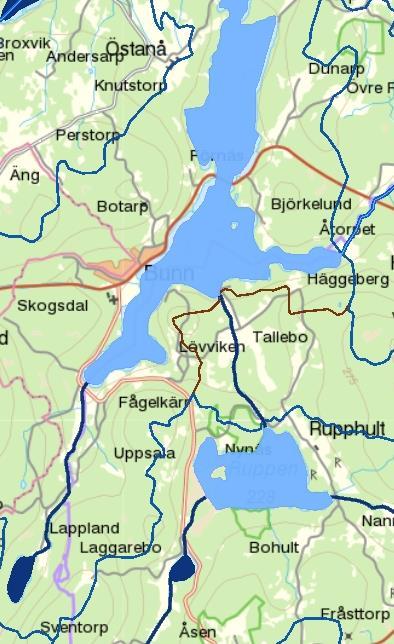 Miljökvalitetsnormer Det finns ingen utpekad grundvattenförekomst i området enligt VISS. Två ytvattenförekomster noteras: WA29441675 (övrigt vatten), vattendrag, 2 km (Ruppen-Bunn).