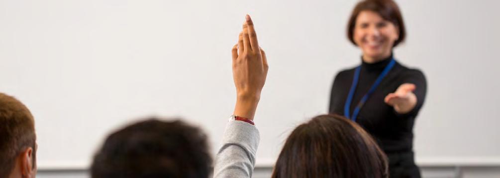 Bra att veta om gymnasieskolan Hur fungerar gymnasieskolan? Gymnasieskolan är en frivillig skolform som du efter grundskolan kan välja att gå i.