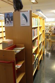 Reportage Låna böcker Partille bibliotek ligger