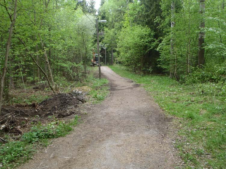 En boplats i Ursvik Objekt 12 och 13, Sundbyberg 2:44, Miloområdet, Sundbyberg socken och kommun, Uppland.