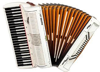 Göte Swedberg Vill du spela i Spontana psalmorkestern 17 november, 11.15? Välkommen du som spelar något instrument vilket som helst. Du får noter före och vi övar en timme innan.