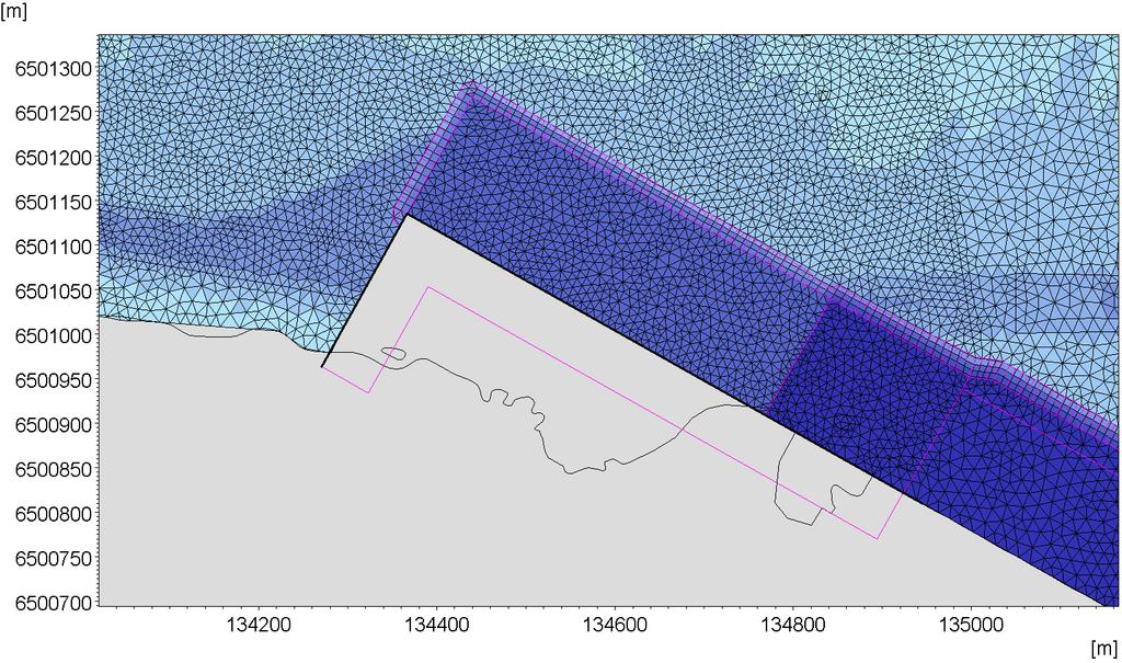 3 1 4 2 Figur 3 Detalj av beräkningsnätet med interpolerade djup för den framtida utformningen. Grå linje visar nuvarande strandlinje.