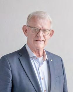 CLAES BLOCK Claes har arbetat som ombudsman i Svenska Lant-arbetarförbundet och i Svenska Kommunalarbetarförbundet.