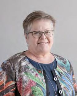KERSTIN ENGLE Kerstin var riksdagsledamot mellan 2002 2014 och arbetade dessförinnan under 25 år på Försäkringskassan i
