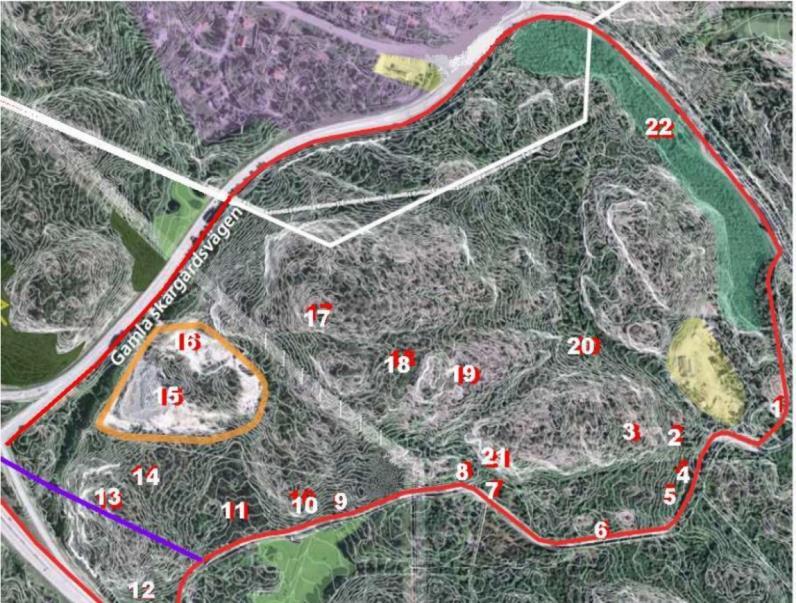 2 ha stort område med sumpskog. Området avskärmas i norr och väster av större bilvägar 7.