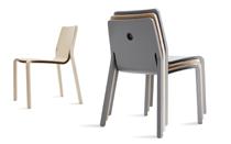 stolar/pallar chairs/stools layer BY OLIVER SCHICK Stol i formpressat, skiktlimmat och bearbetat trä. Stomme i ask natur eller i standard NCS (svart eller vit), NSC eller NCS. Inga metallbeslag.