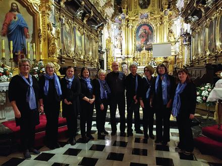 Gudstjänster Tjänstgörande präst: se hemsidan eller Hallandsposten. December 3/12 1 sönd i advent. Per Tornberg, trumpet. 10/12 2 sönd i advent 16.00 Luciagudstjänst med församlingens barnkörer.