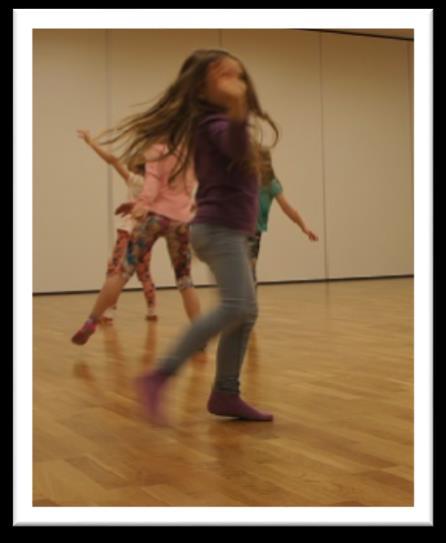 Du som väljer att dansa på Kulturskolan får använda kroppen som ett berättande redskap, skapa danser och göra improvisationer lära dig koreografi och dansteknik genom motoriska och styrkande