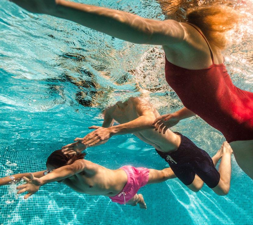 Inbjudan till pool- & spahelg! Alla kunder som beställer komplett pool * eller spabad denna helg får välja Folkpools mellan: återförsäljare 1.