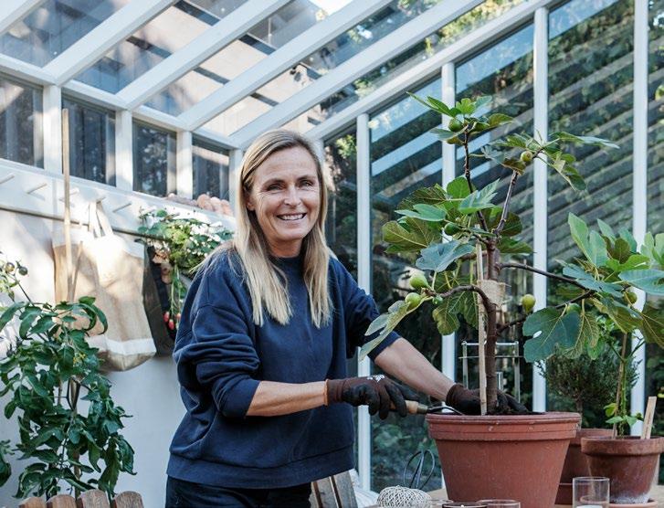 Monika Kylén har tillsammans med sin man Mats grundat hudvårdsmärket L:a Bruket. Med naturliga ingredienser och fina fo rpackningar har deras sko nhetsserie tagit världen med storm.