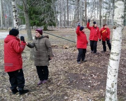 Kursens namn Tabell 2 Naturskolans kursutbud 2018 för enskilda pedagoger Datum Antal deltagare Leka och lära språk ute i förskolan 3/5 13 Leka och lära naturvetenskap och teknik ute i förskolan