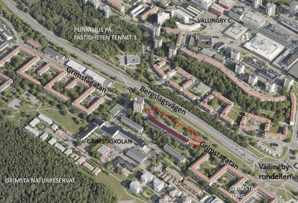 Sida 6 (35) parkområde. I nordväst avgränsas området av Grimstagatans krökning och i sydöst av ett stycke vildvuxen naturmark med berg i dagen.