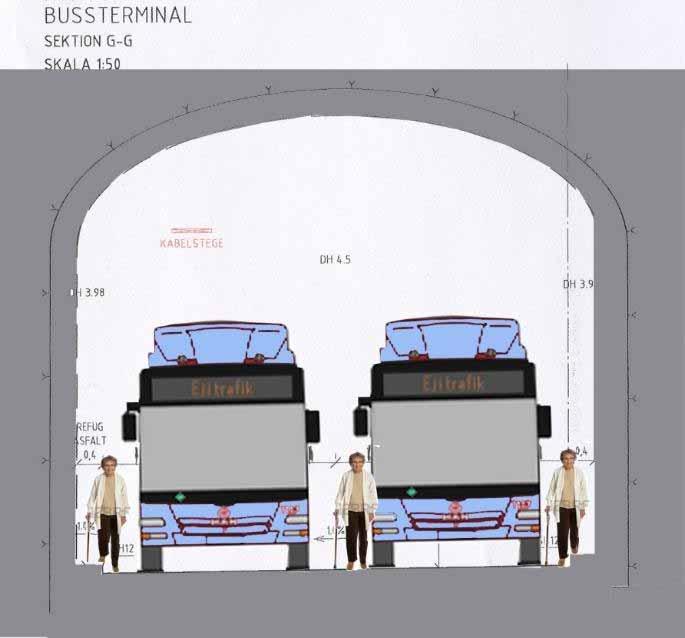 Sektion G G genom tunnel med två körfält i samma riktning. Se sektionsmarkering på bild 9och 10. En utrymning blir omöjlig eftersom det saknas utrymningsfält och det är trångt mellan bussarna.