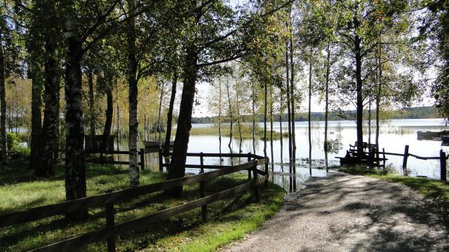 planområdet. Enligt VA-utredningen är medelvattenföring +190,16 möh. Den högsta högvattenföringen på 50 år är +192,72 möh och högsta högvattenföring på 100 år +192,84 möh.