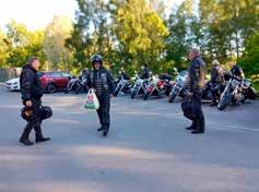 1/5 Vi blev 8 medlemmar som slöt upp till den Vår mönstringen i Örebro 18/5 I år så var vi åter med och hade en station där vi grillade när Poker Run gick av stapeln. Bra väder hade vi också.