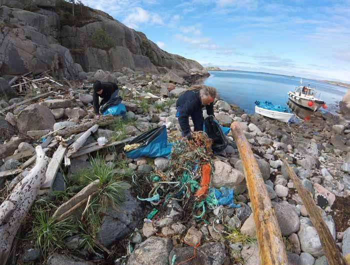 Strandstädning Strandstädning Fläskö, Fjällbacka skärgård. Från maj till oktober 2019 har det städats intensivt från Strömstad i norr till i söder.