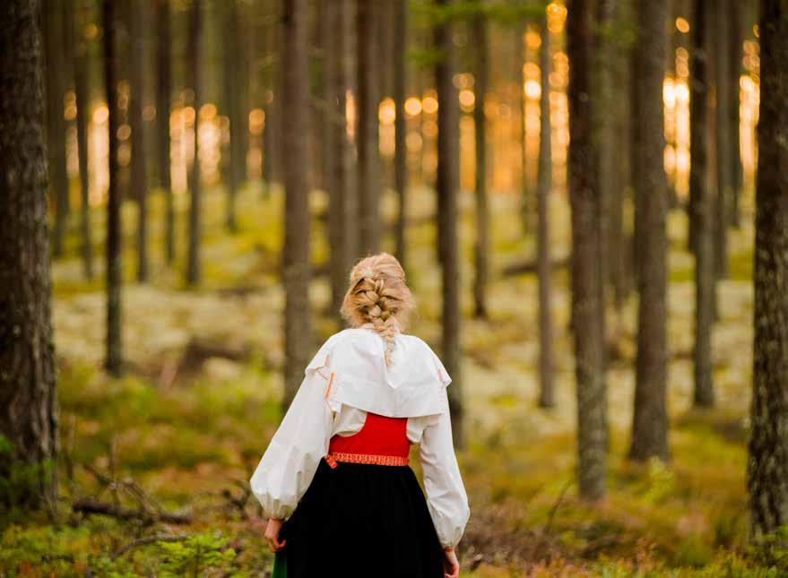 blir kvar när de äldre faller ifrån. Besöksnäringen lockar till sig besökare, och där skapas en möjlighet för Orsa att med ett attraktivt samhälle locka till sig inflyttare.