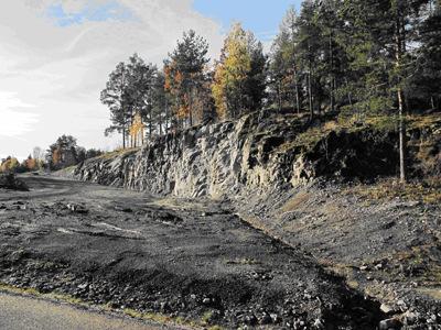 Stadsbyggnadsnämnden beslutade att dela in området i tre detaljplaner. 1. Marby 2. Huvudgatan från Lindö till Djurövägen 3. Unnerstad 1.