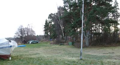 - vi behöver mer grönt det är inte bara kvantiteten utan också kvaliteten som är av betydelse för nära och daglig upplevelse - det skall finnas stråk och länkar till större gröna ostörda områden för