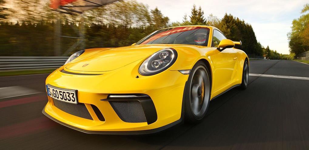 7. 20 år med Porsche GT3. Av Kyle Fortune, Lee Sibley. Publicerad 2021-04-03, 10:02. Det har gått två decennier sedan det som kan vara den bästa vattenkylda Porschen någonsin såg dagens ljus: 911 GT3.