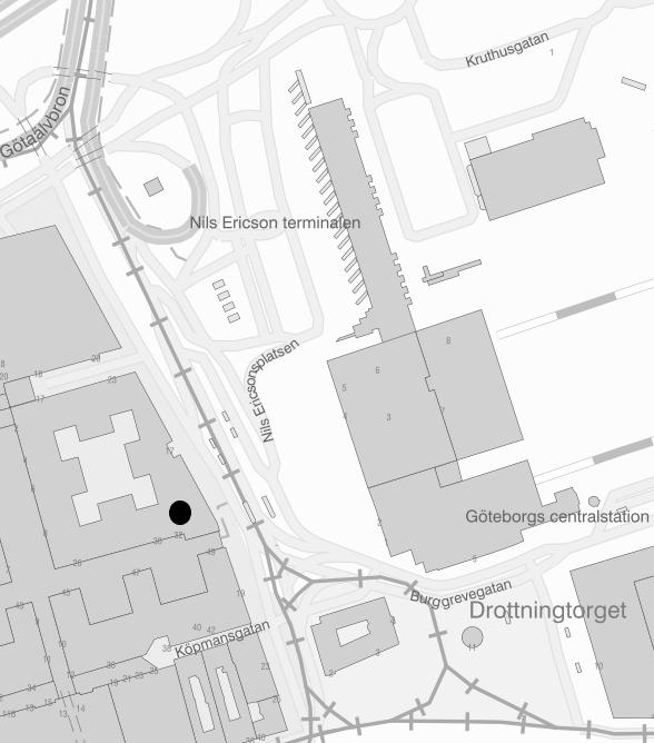 På Femman mäts luftföroreningarna NO x, NO 2, PM 1, PM 2,5 och O 3 på 3 meters höjd.