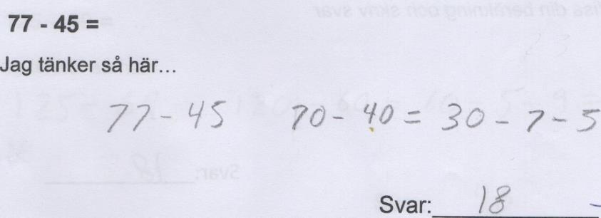 28 beräkning eftersom eleven förstår att 0 9 inte fungerar i standardalgoritm och växlar ett hundratal.