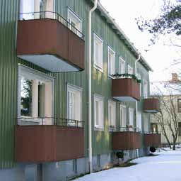 14 Flerbostadshus i kv Tärnan, Uven och Ärlan, 1940-tal Ärlan 4, Hamrinsvägen 1. Ärlan 5, Hamrinsvägen 3 med överstora takkupor. Uven 12, Kungsgatan 139. K Lindahl 1944.