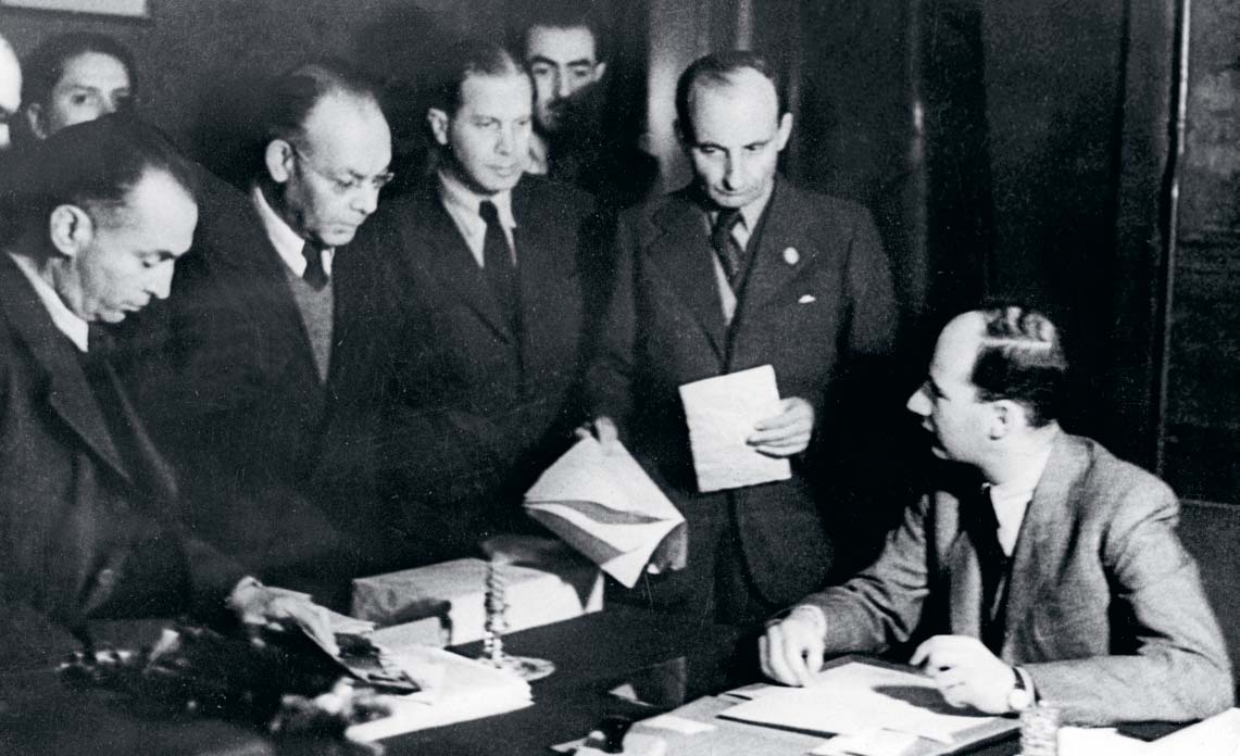 Raoul Wallenberg och andra svenskar i Budapest I Ungern fanns 1944 den största judiska befolkningen som ännu var vid liv i Europa.