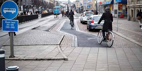 2 ÅTGÄRDSOMRÅDEN Infrastruktur Exempel på blinkande varningsskylt som uppmärksammar bilisten på passerande cyklist.