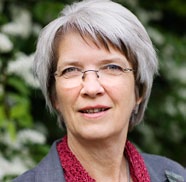 Lena Smidfelt Rosqvist är teknologie doktor i trafikplanering från Lunds