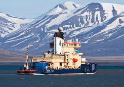Foto: Michael S. Nolan ning. Det efterföljande året bildades Polarforskningskommittén och 1984 kom Polarforskningssekretariatet att inrättas.