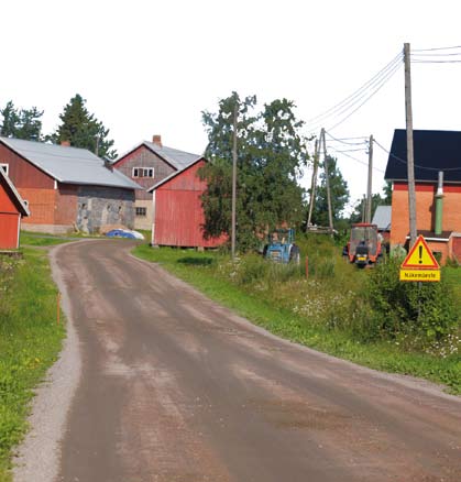 Väglaget underhåller enskilda vägar De enskilda vägarna är en viktig del av Finlands vägnät.