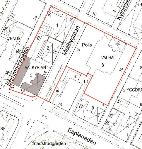 Valkyrian 5 Kvarteret Valkyrians södra del består av en väl avgränsad handelsgård med kullerstensbeläggning, bostadshus från slutet av 1800-talet och en magasinslänga längs med Särnmarksgatan.